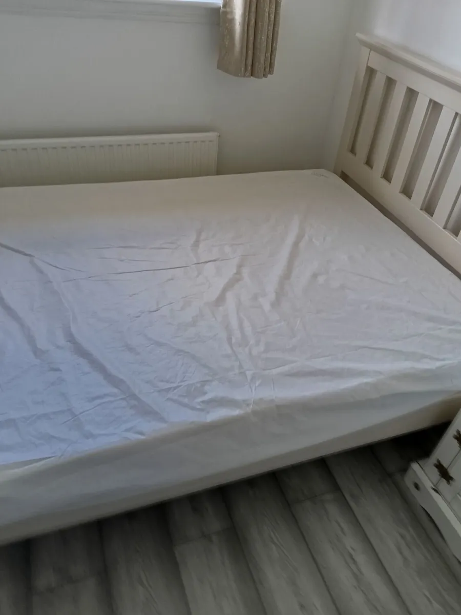 Beds - Image 3