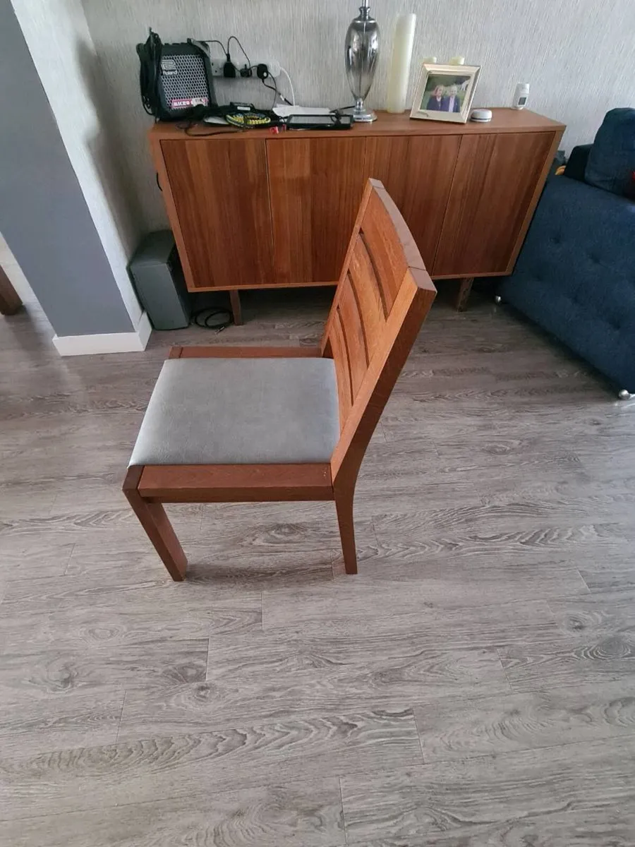 6 dining chairs - Image 3