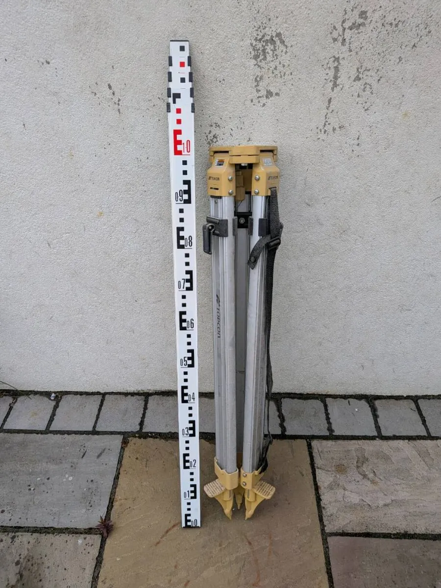 Engineers tripod and staff
