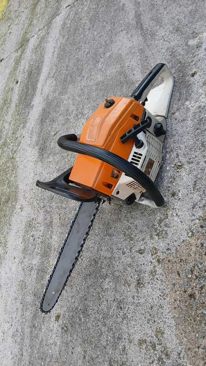 Chainsaw - Image 2