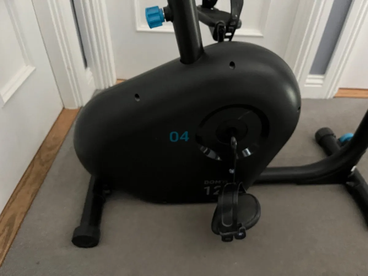 Exercise bike - Image 3