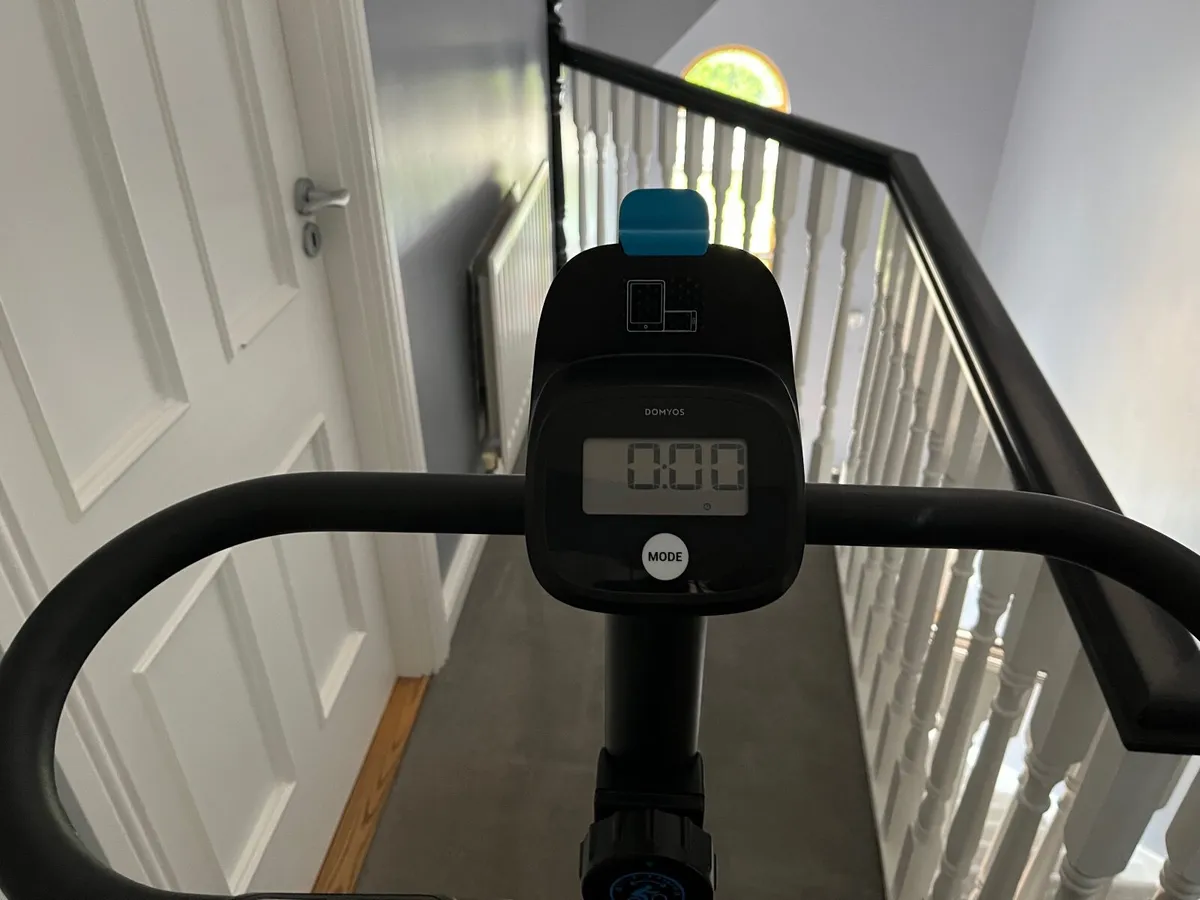 Exercise bike - Image 1