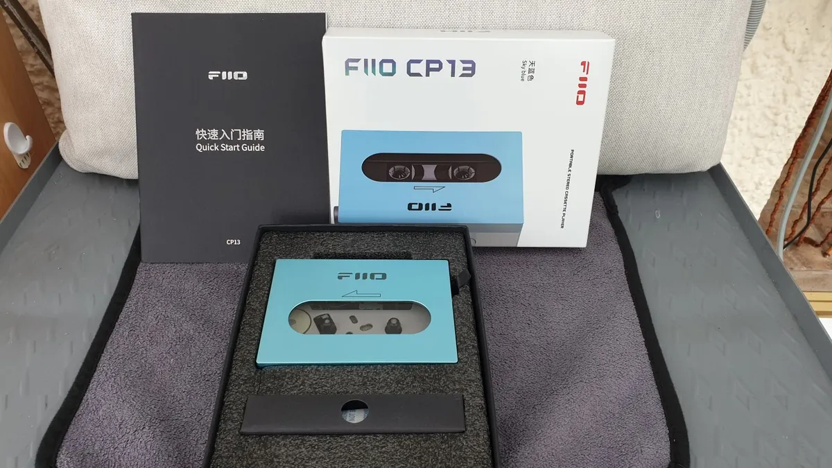 FiiO CP13 stereo cassette player - Image 2