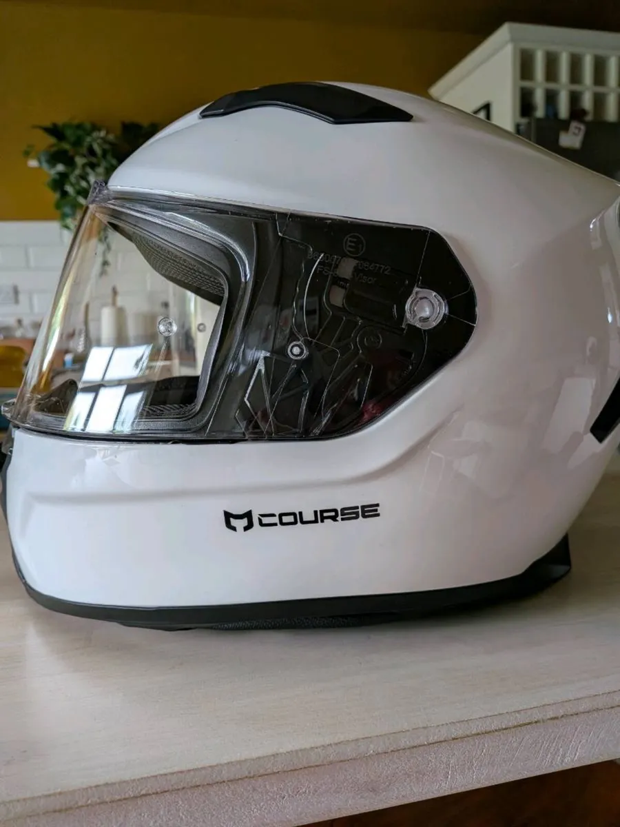 Ladies motorcycle helmet and trousers - Image 3