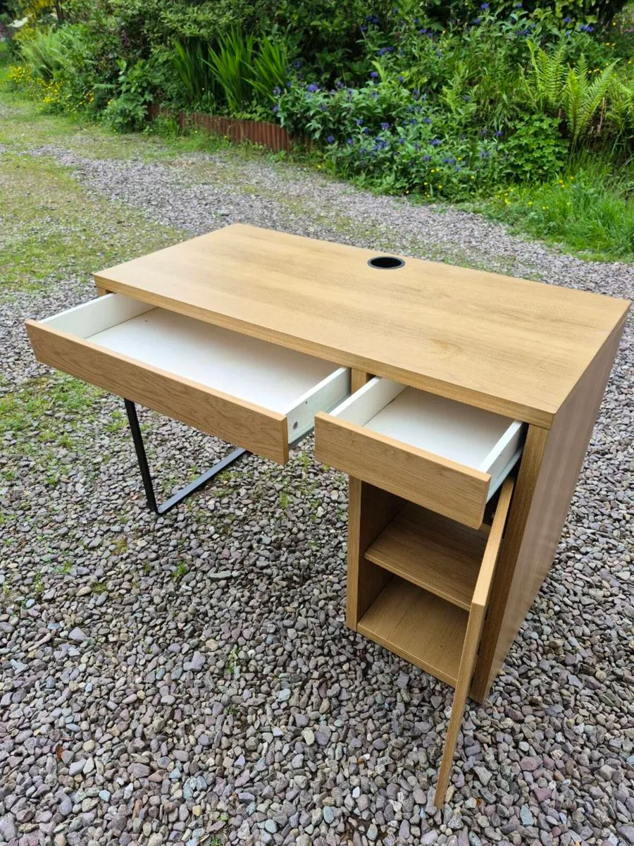 Office/ Study desk - Image 3