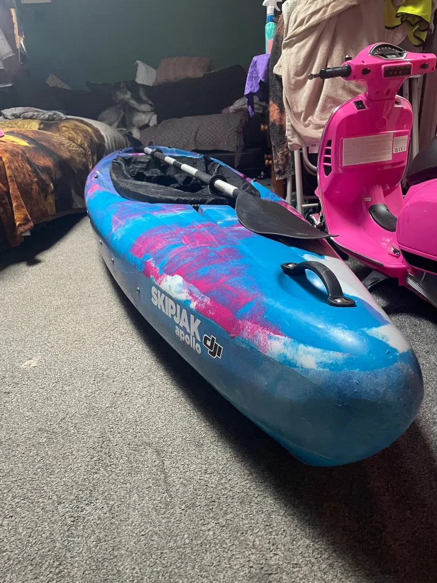 Kayak - Image 1