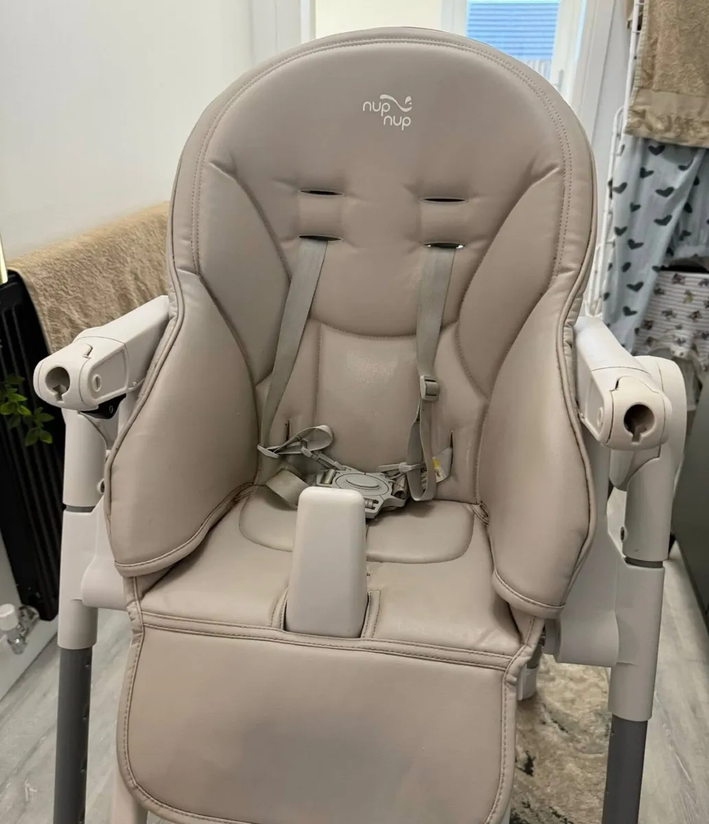 Nup Nup Baby High Chair - In great condition - Image 3