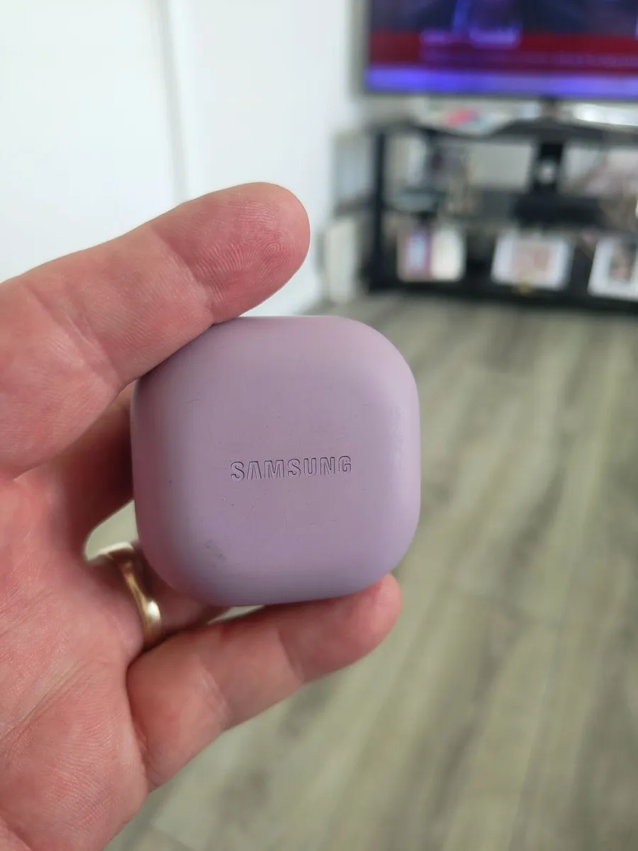 Genuine Samsung buds 2 Pro - Image 3