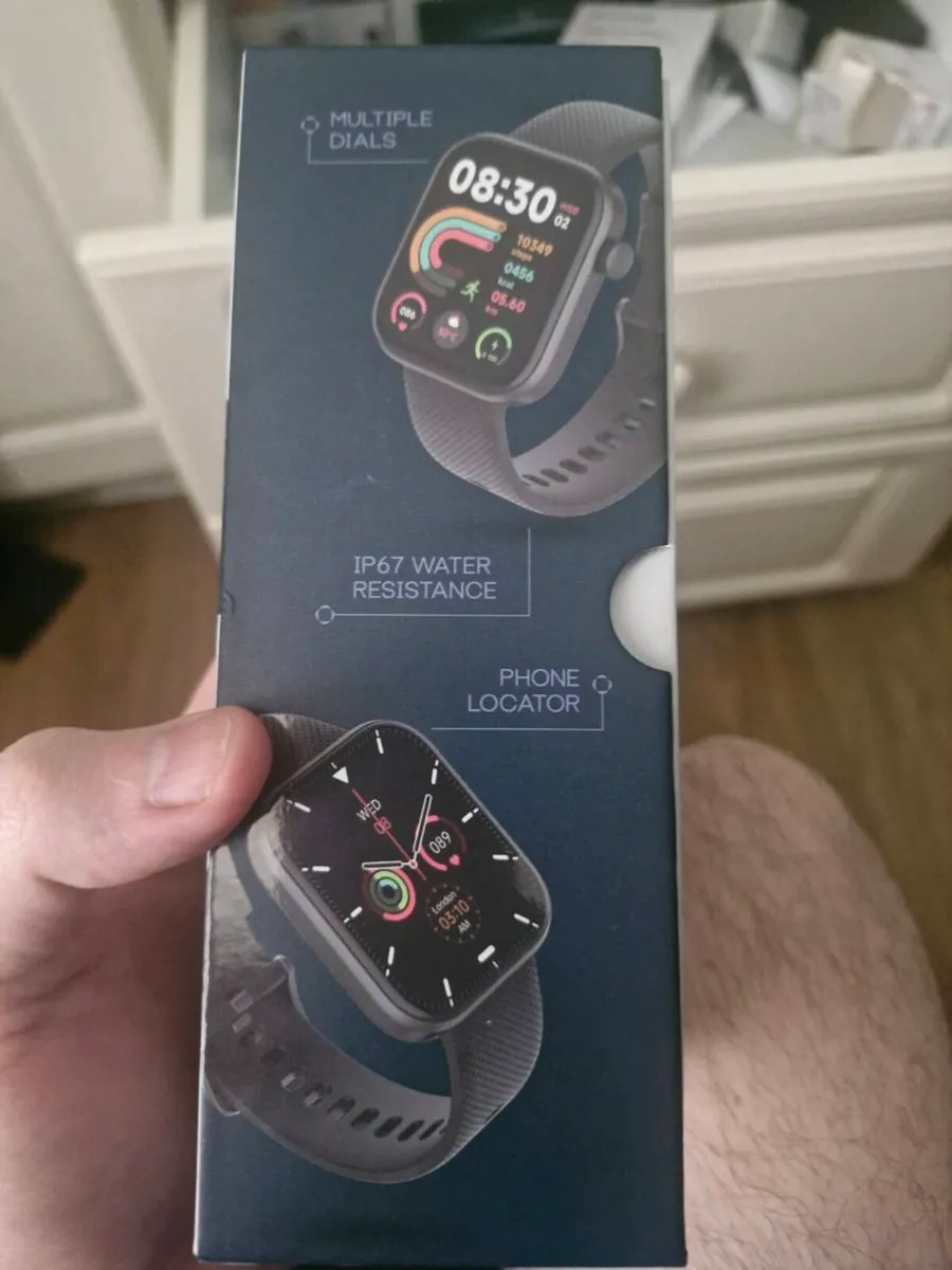 Smart watch + air pods brand new - Image 4