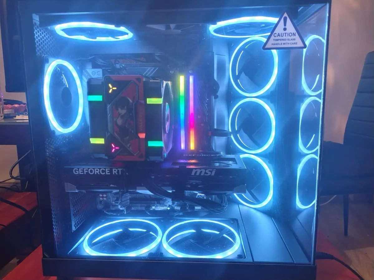 PC Desktop Gaming - Image 1