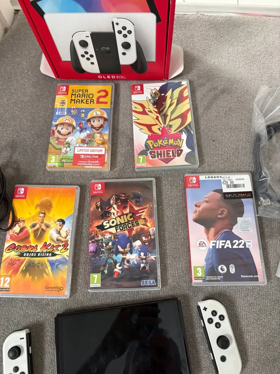 Nintendo switch OLED Bundle - Image 2