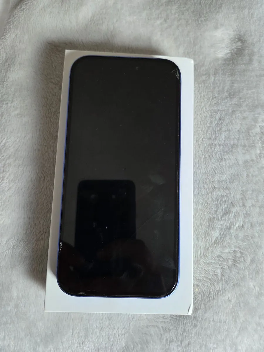 Iphone 16 - Image 2