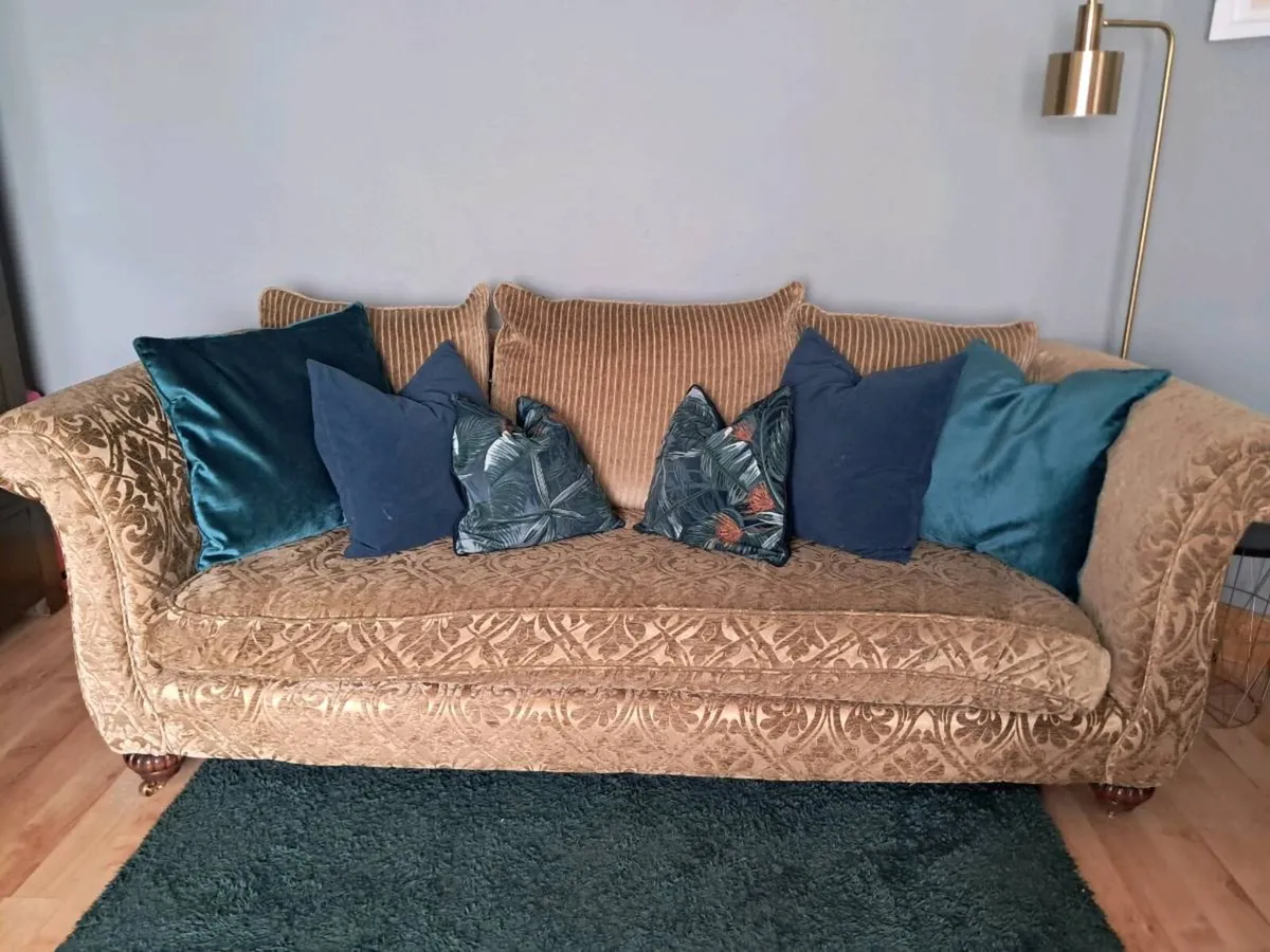 Casey's Couch & Armchairs - Image 1