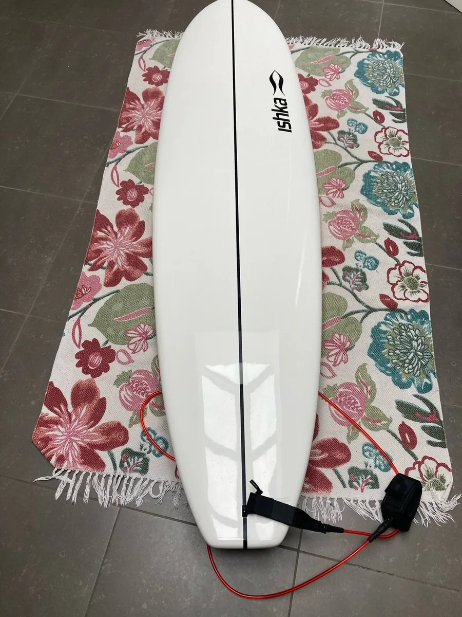 Surfboard - Image 2