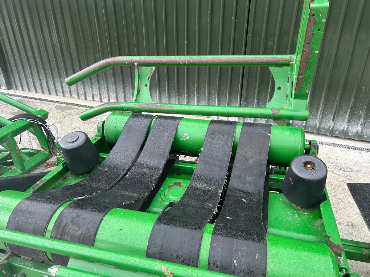 2019 McHale 991 Bale Wrapper - Image 3