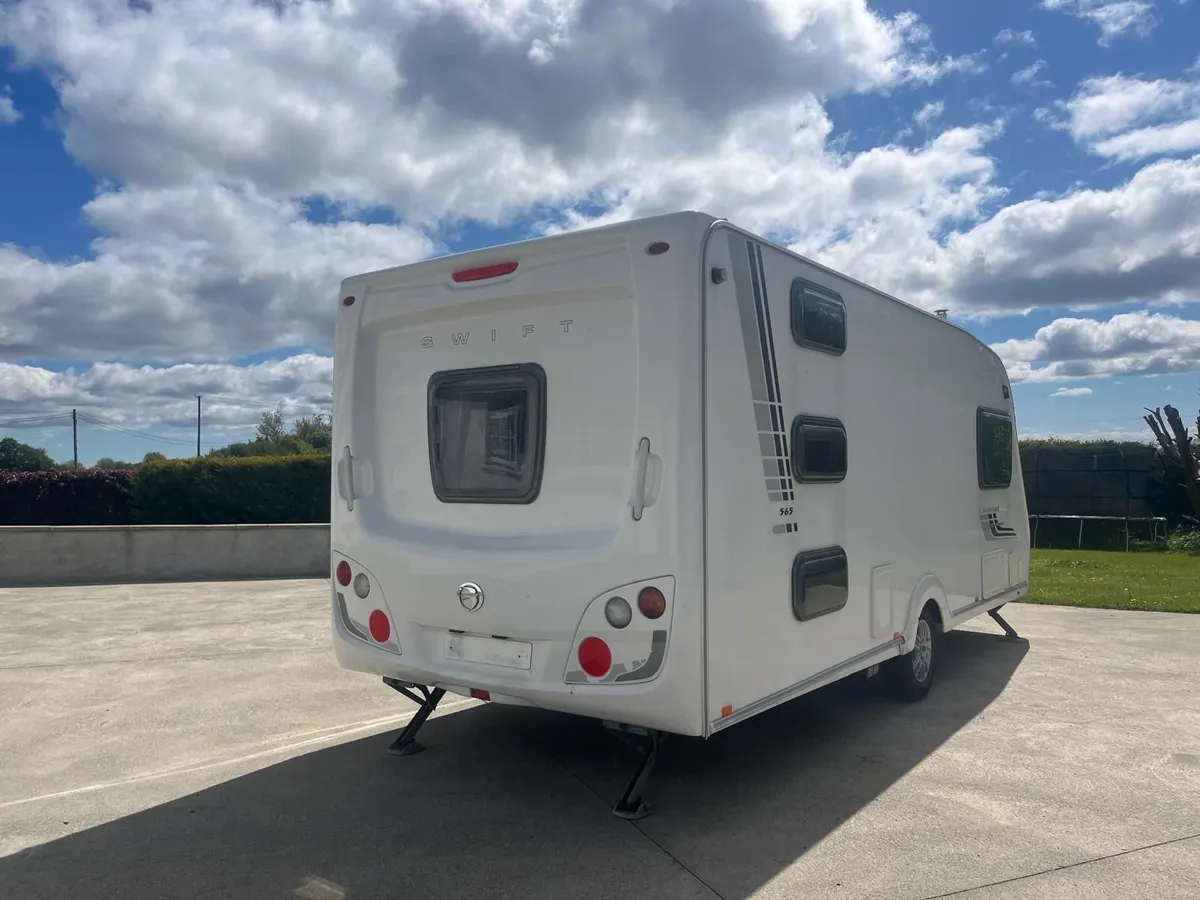 ✨️STUNNING SWIFT CHARISMA 565 TRIPLE BUNK BED✨️ - Image 3
