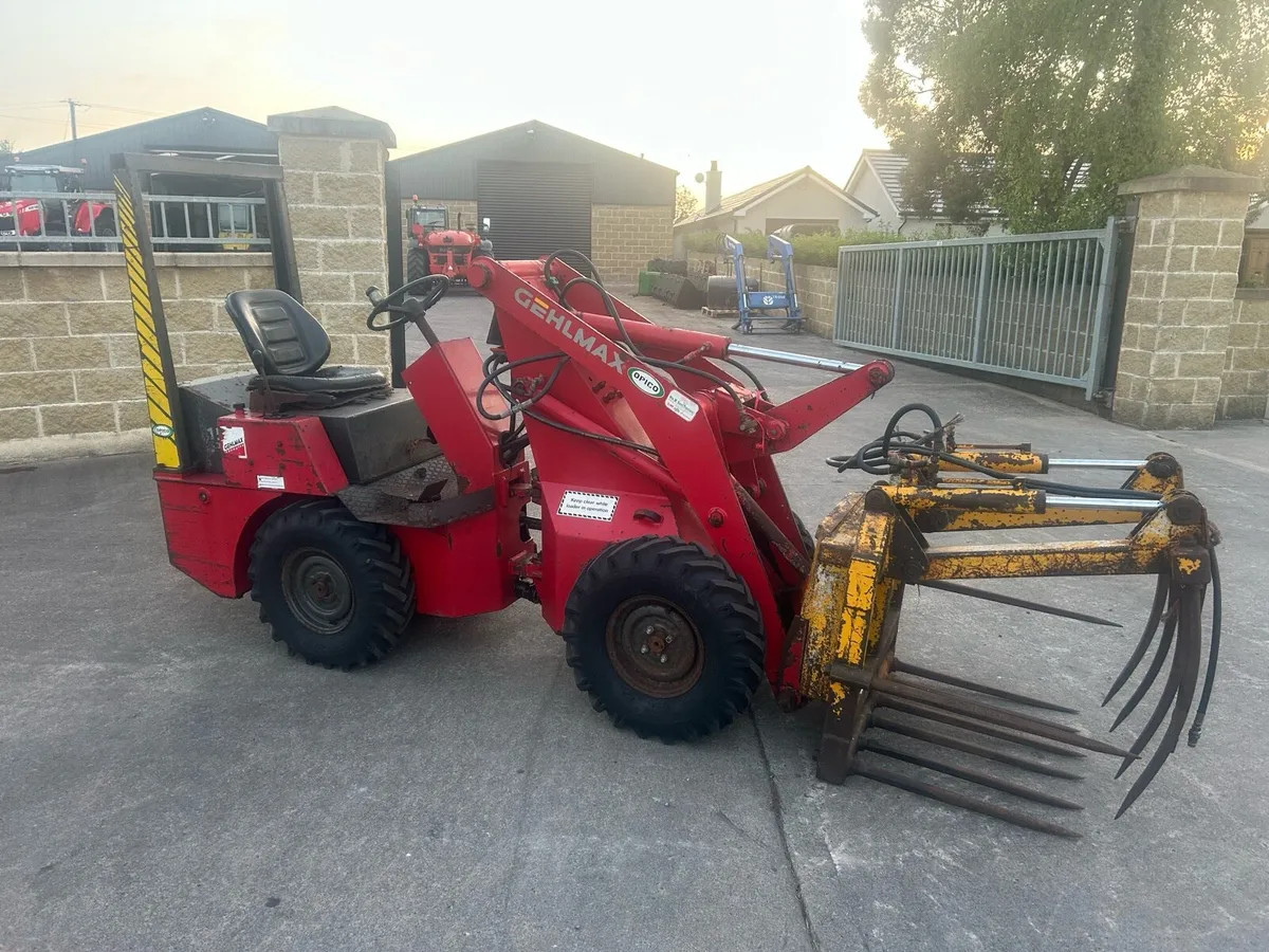 Gehl max 150 mini loader - Image 2