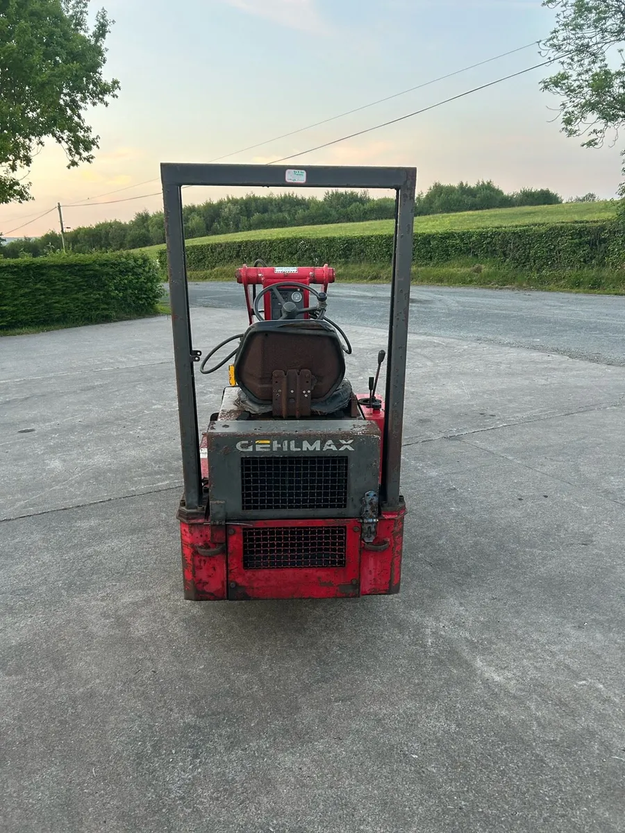 Gehl max 150 mini loader - Image 4