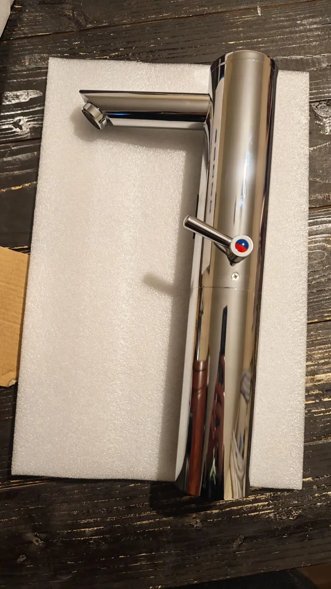 New Automatic Sensor Tap / Bathroom Faucet, Unused - Image 3