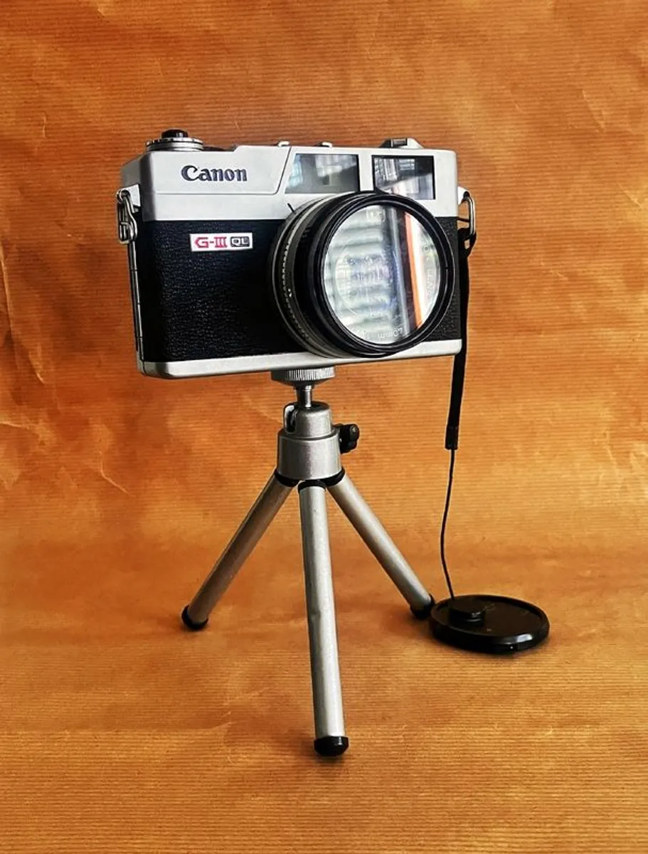 Canonet G-III 17 35 mm film camera Manufactured from spring 1972 to summer 1982 - Image 2