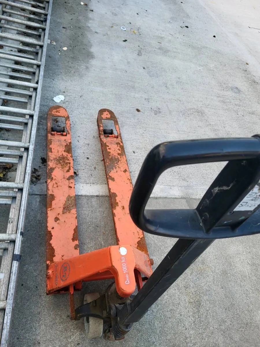 Pallet truck - Image 3
