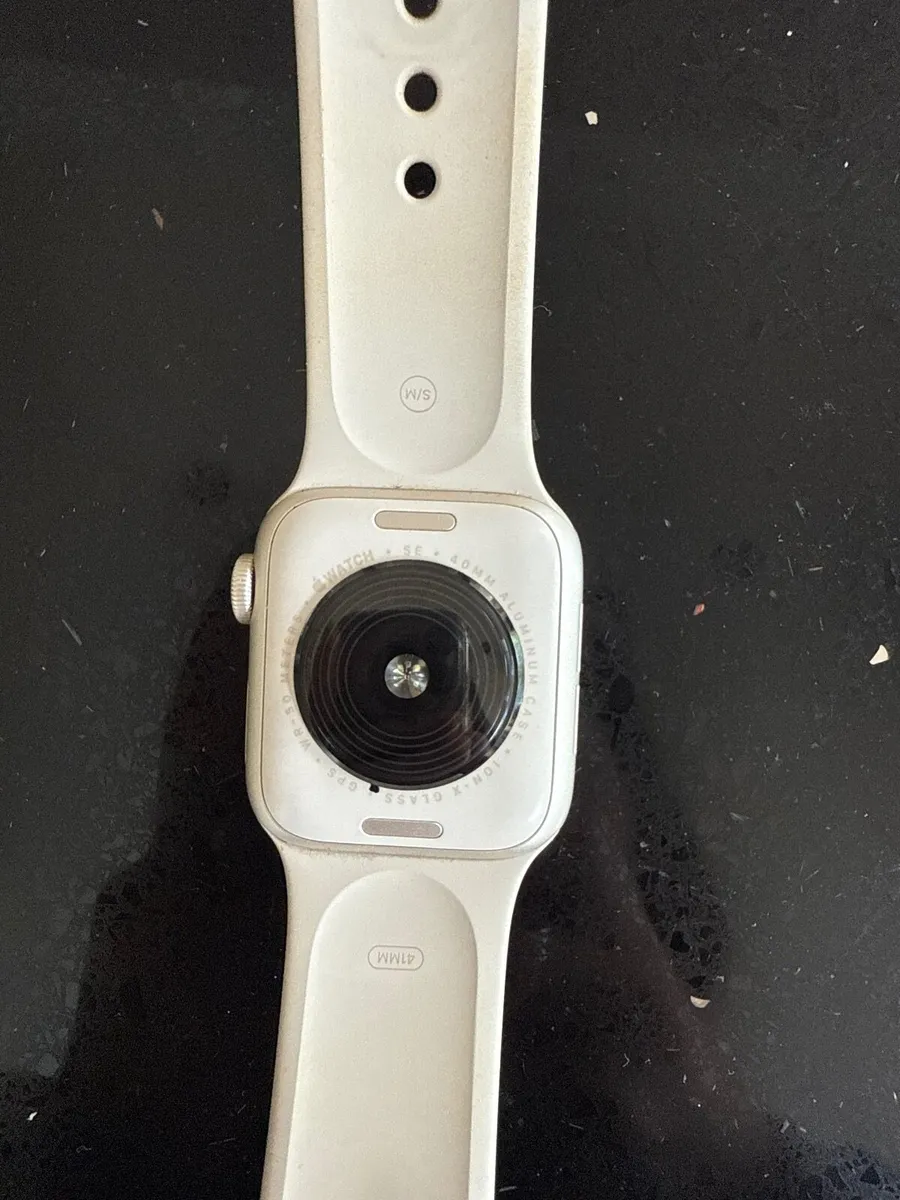 Apple Watch SE (GPS) (2nd Generation) - Image 4