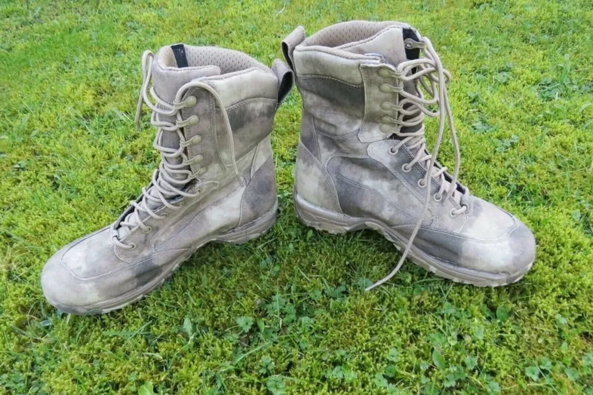 DANNER 26033 Special Forces Boots size UK 9 - Image 2