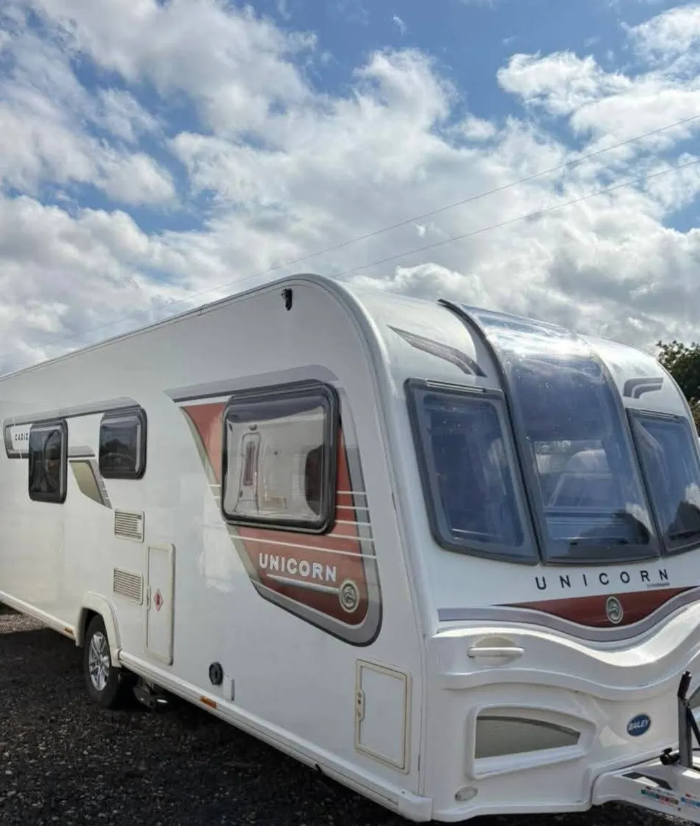 2014 bailey unicorn cadaz twin singles caravan - Image 2