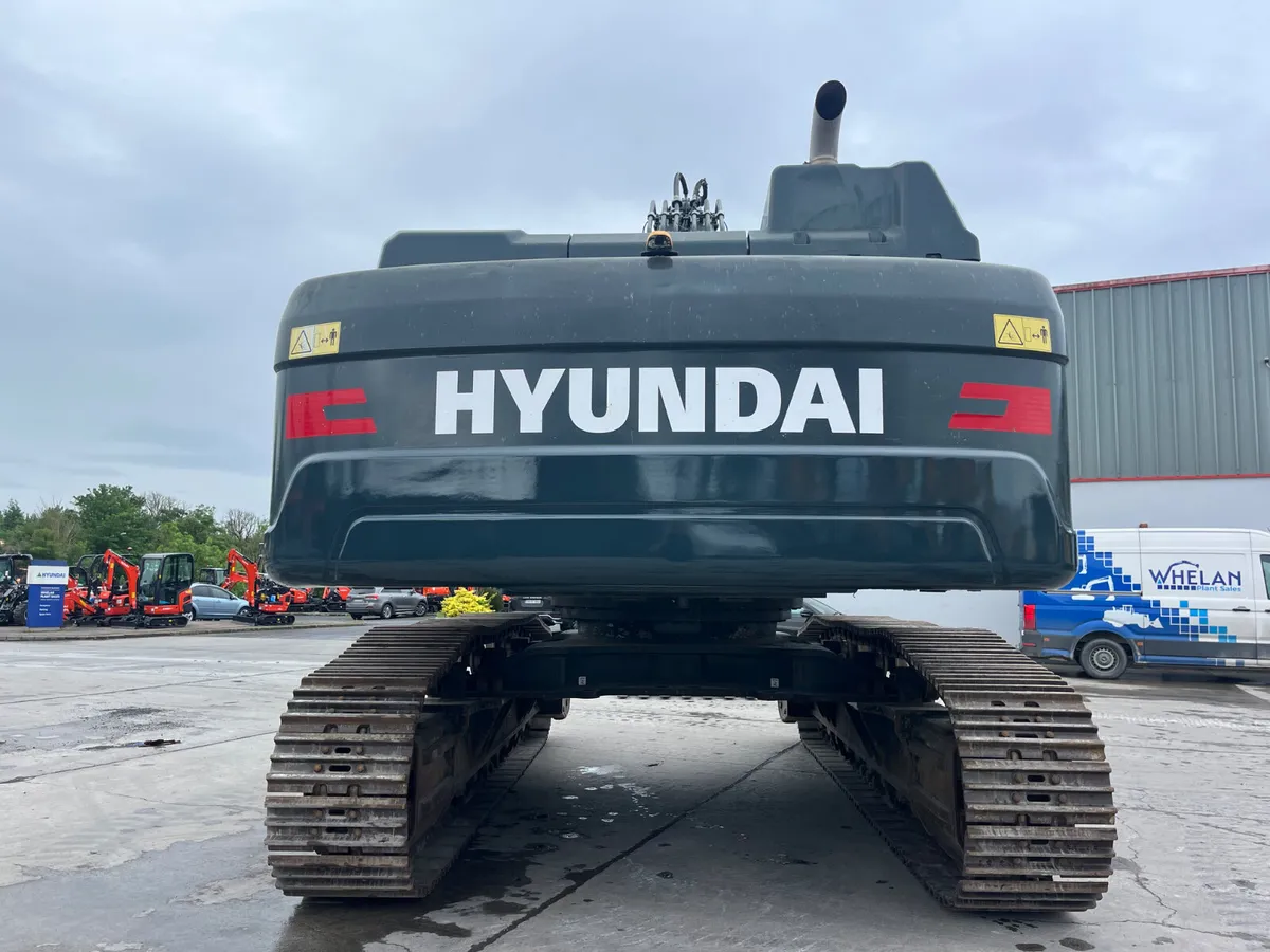 2023 Hyundai HX520AL - Image 4