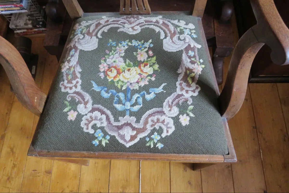 Mahogany Chippendale style Carver - Image 3