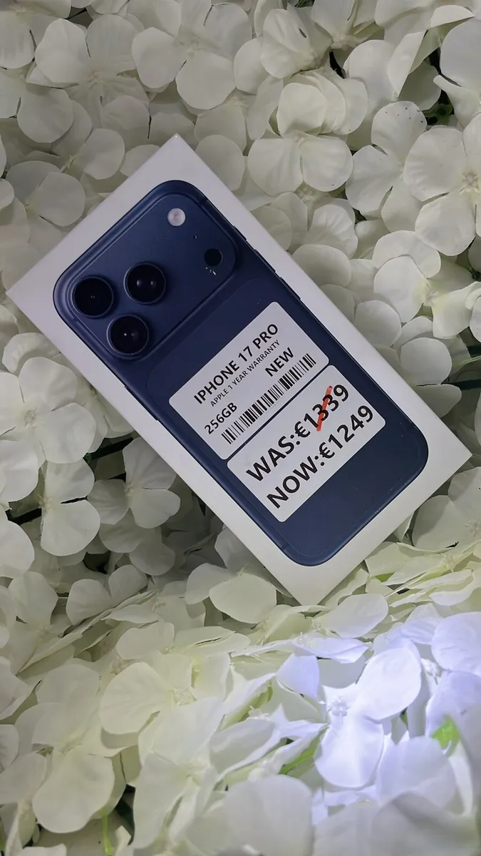 🔥🏎️17 pro new 1Y apple warranty included 256GB - Image 1