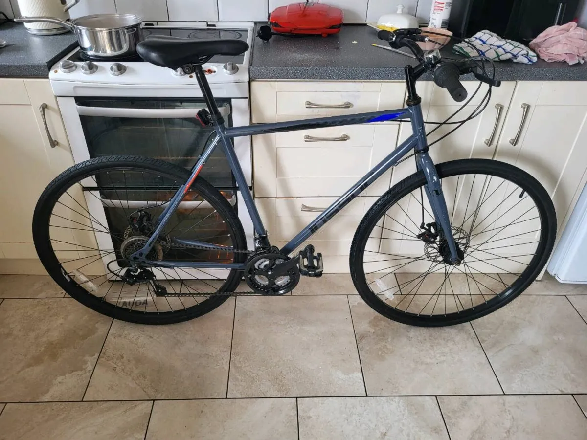 Large Mens bike - Image 1