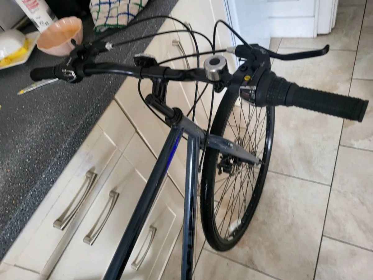 Large Mens bike - Image 2