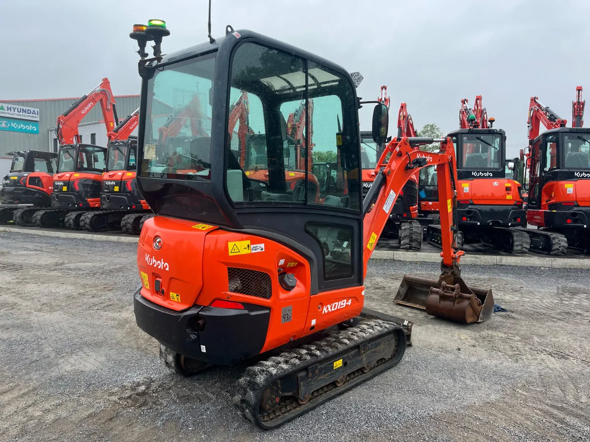 2023 Kubota KX019-4 - Image 4