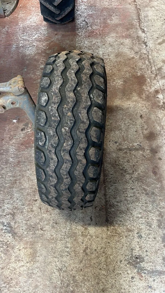Tractor tyres - Image 2