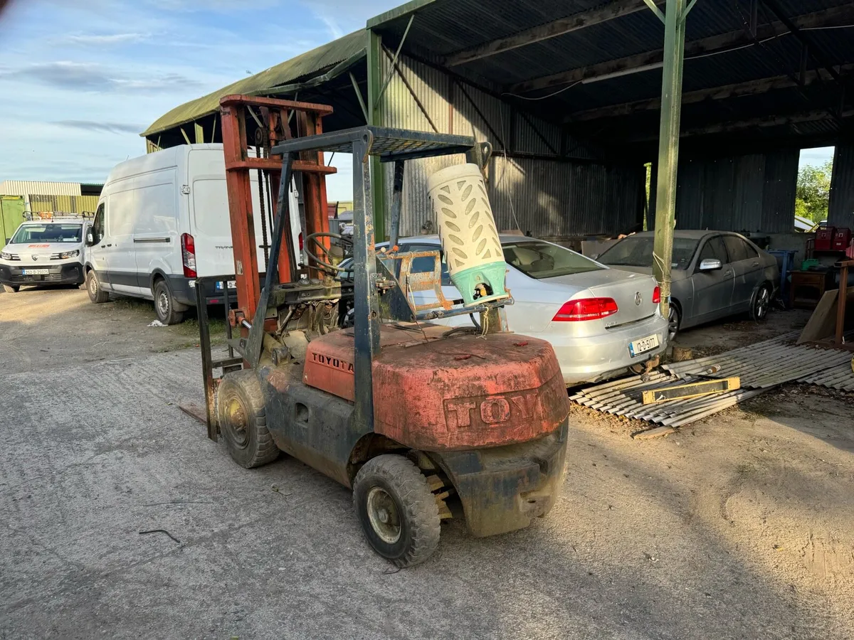 4 forklift s for sale - Image 4