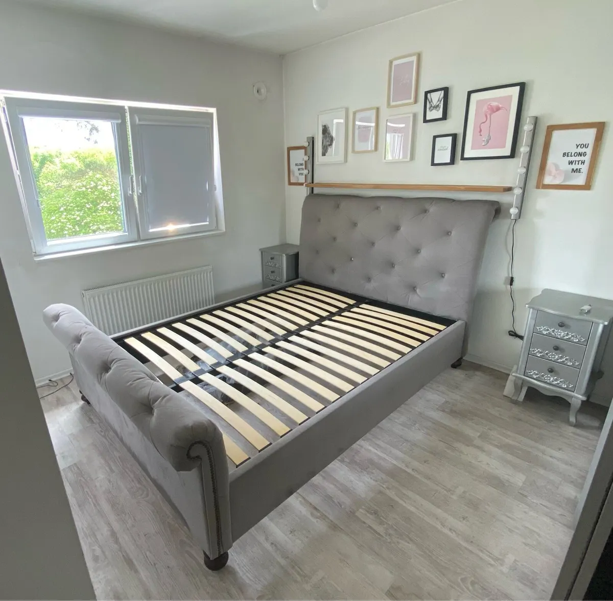 Bed frame - Image 1
