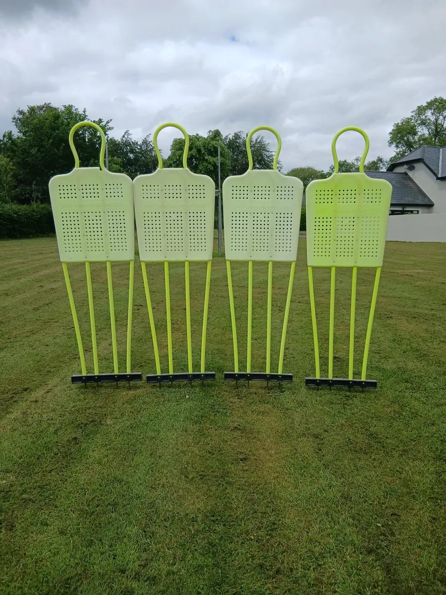 Free kick Soccer manneqiuns - Image 1