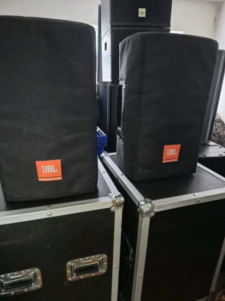 JbL powered speakers - Image 1