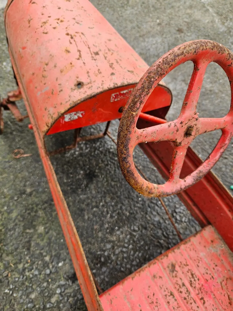 Vintage Triang Pressed Steel Childs Pedal Car - Image 2