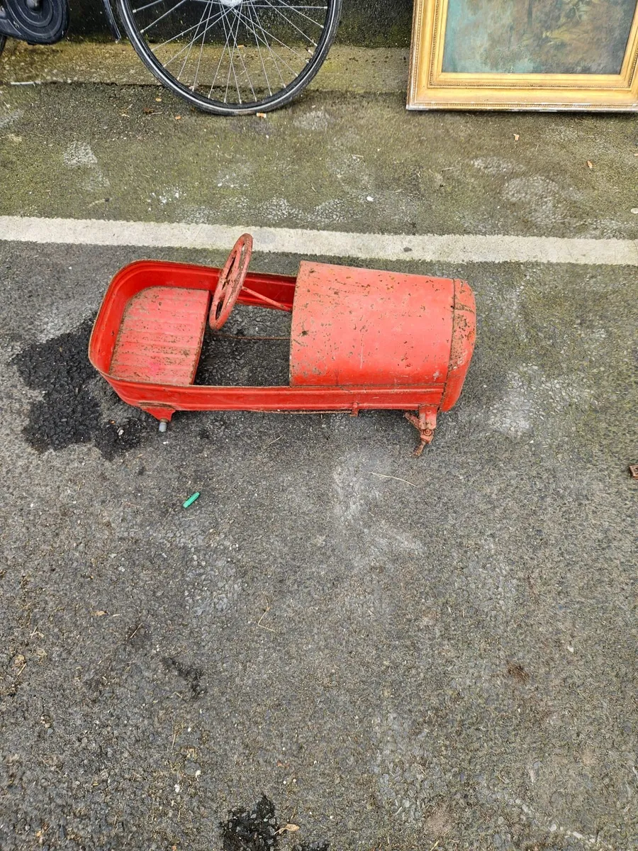 Vintage Triang Pressed Steel Childs Pedal Car - Image 3