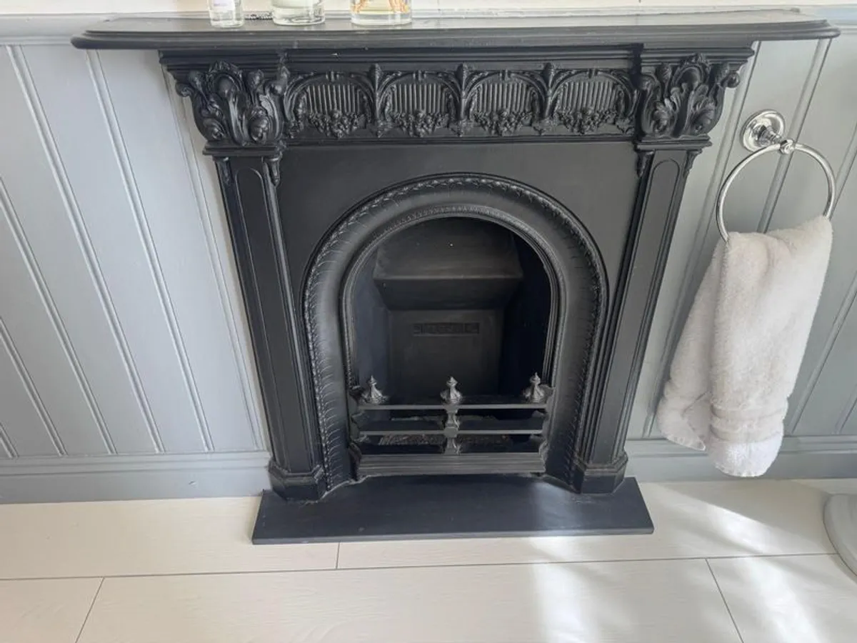 Traditional Cast Iron Fireplace Stovax