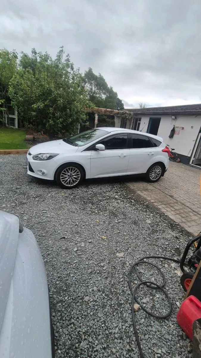 Ford focus - Image 2