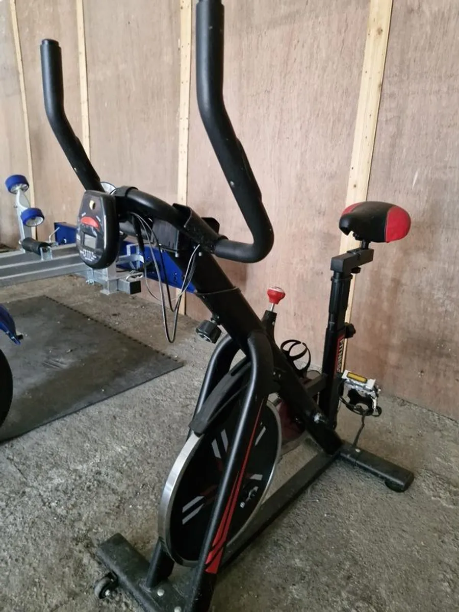 exercise bike - Image 1