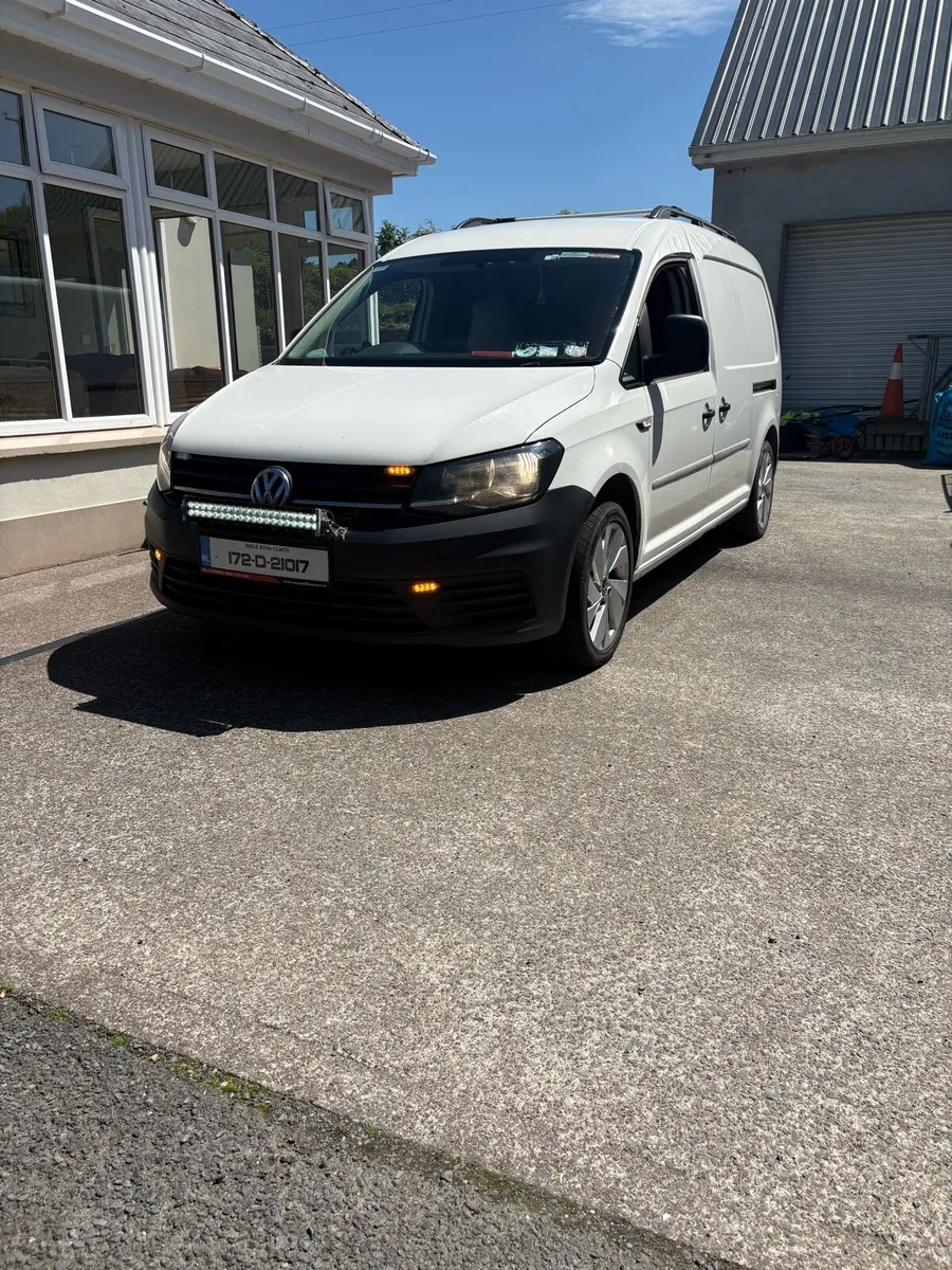 Volkswagon caddy maxi 2l 5 dr - Image 1