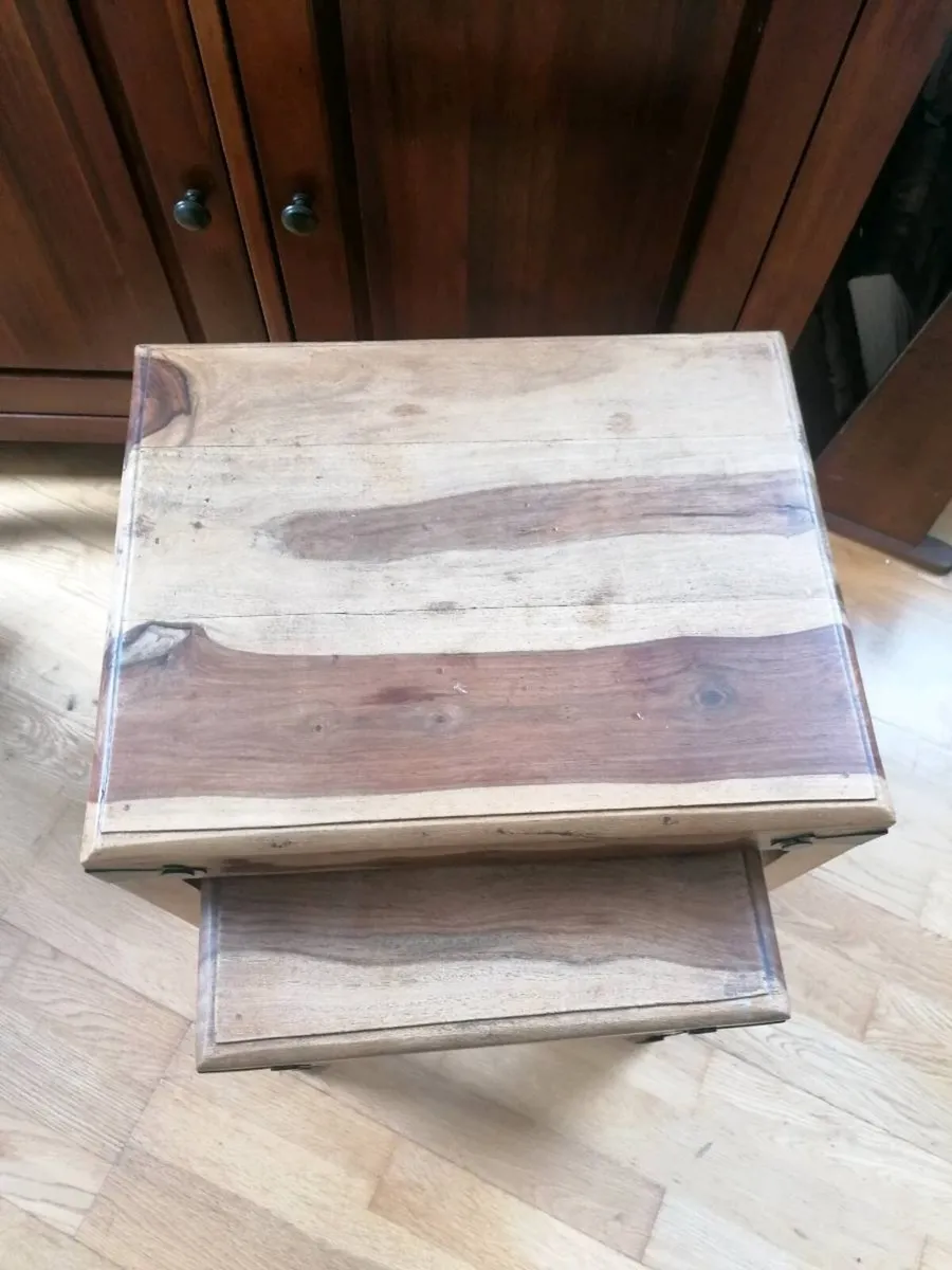 Nest of Tables - Image 4