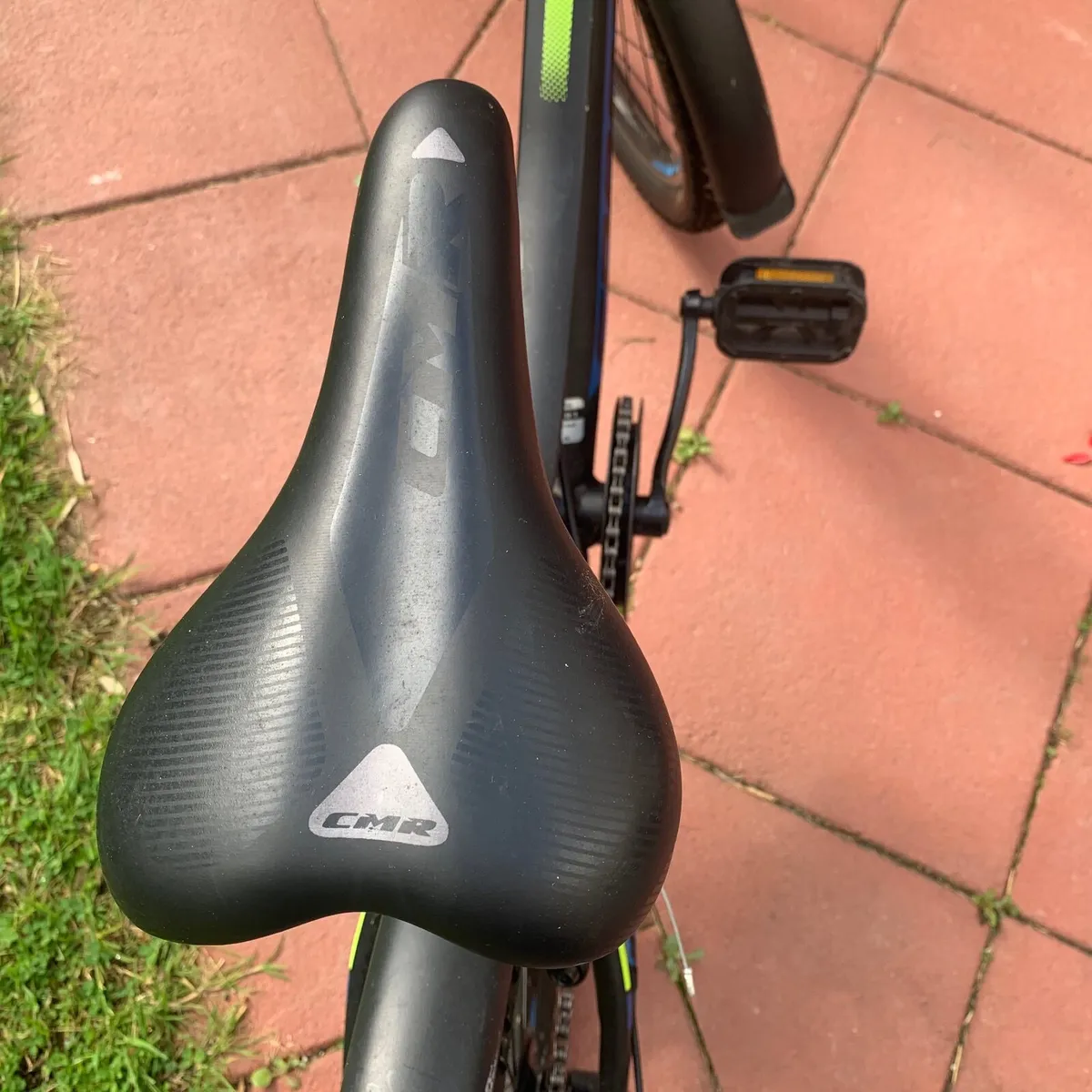 Kids bike - Image 3