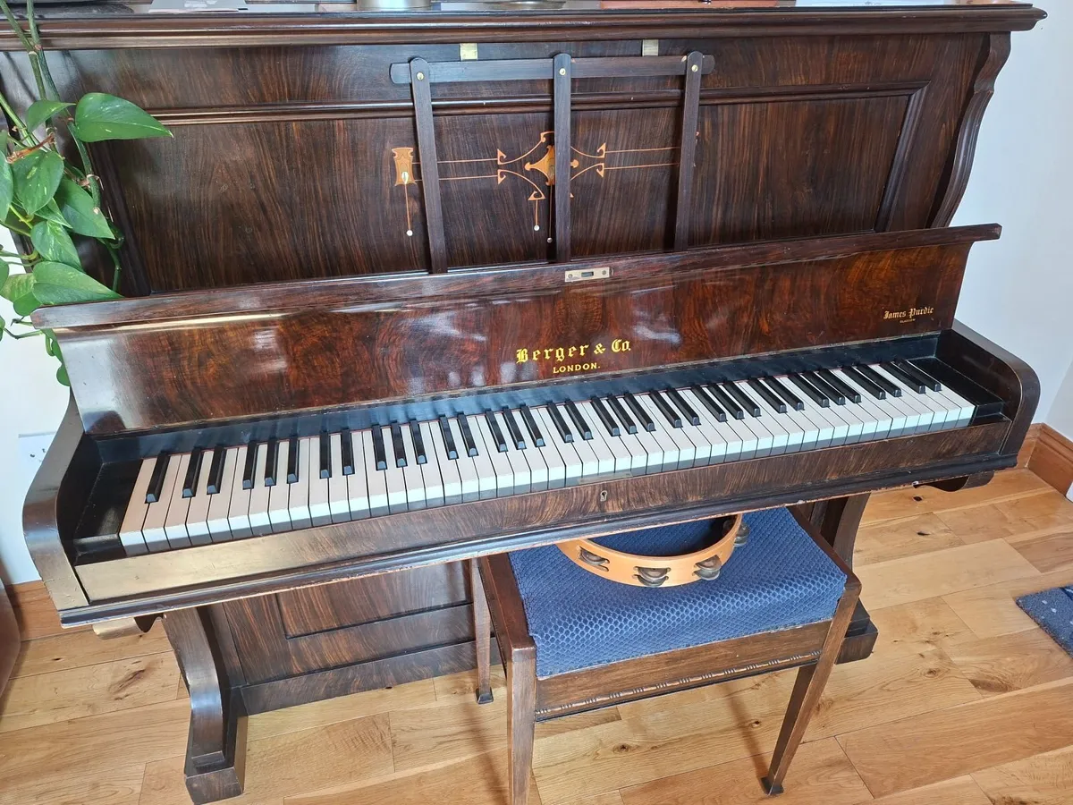 Piano - Image 1