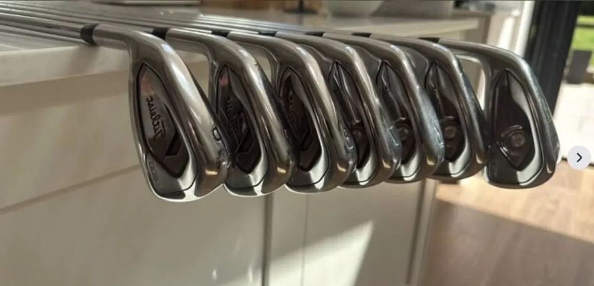 Titleist T200 Irons 4-PW - Image 2