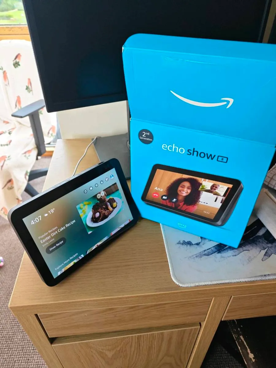 Amazon Echo Show 8 2nd Generation - Image 2